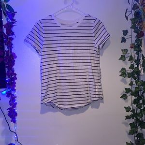 Old navy striped everyday tee